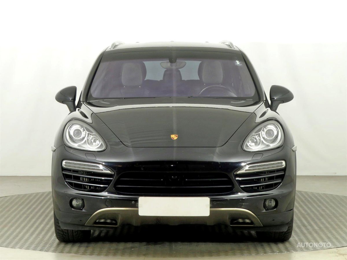 Porsche Cayenne, 2012 - pohled č. 2