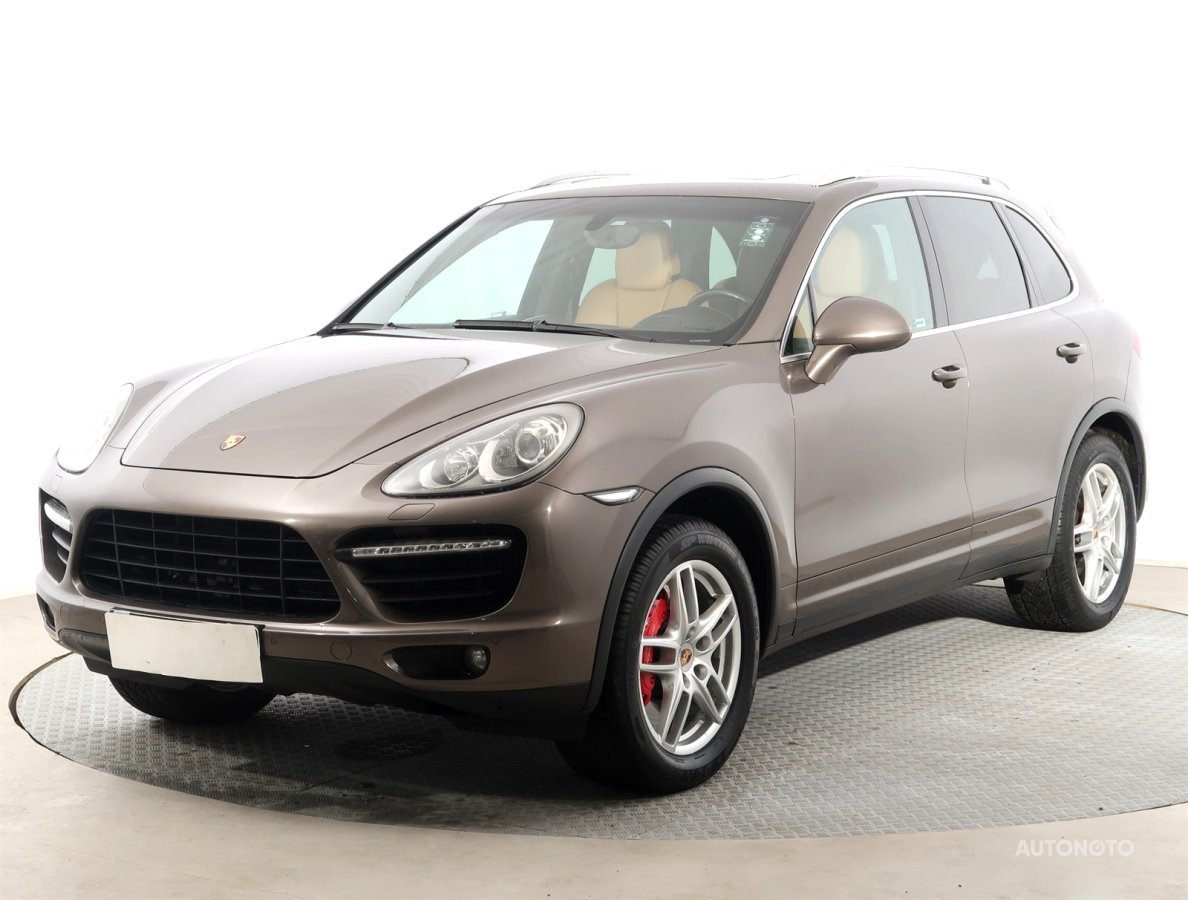 Porsche Cayenne, 2011 - pohled č. 3