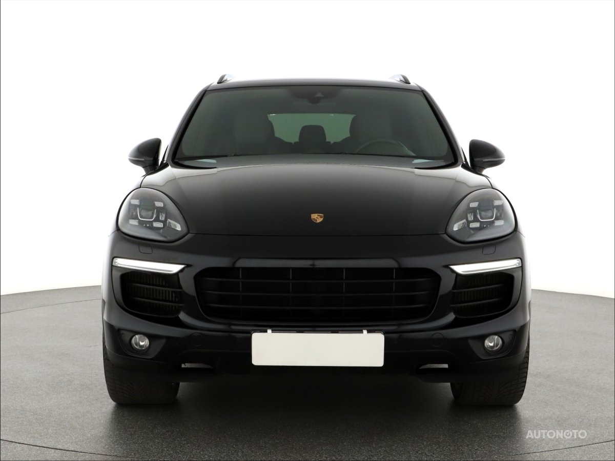 Porsche Cayenne, 2017 - pohled č. 2