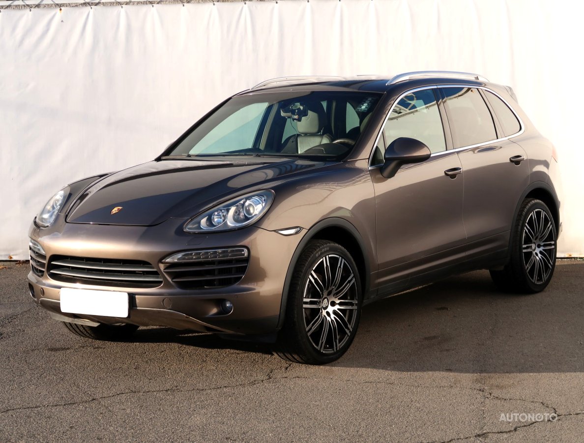 Porsche Cayenne, 2011 - pohled č. 3