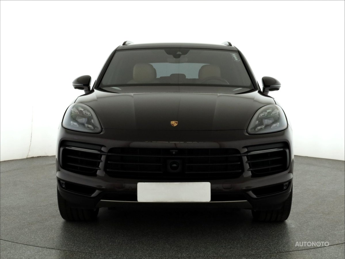 Porsche Cayenne, 2018 - pohled č. 2
