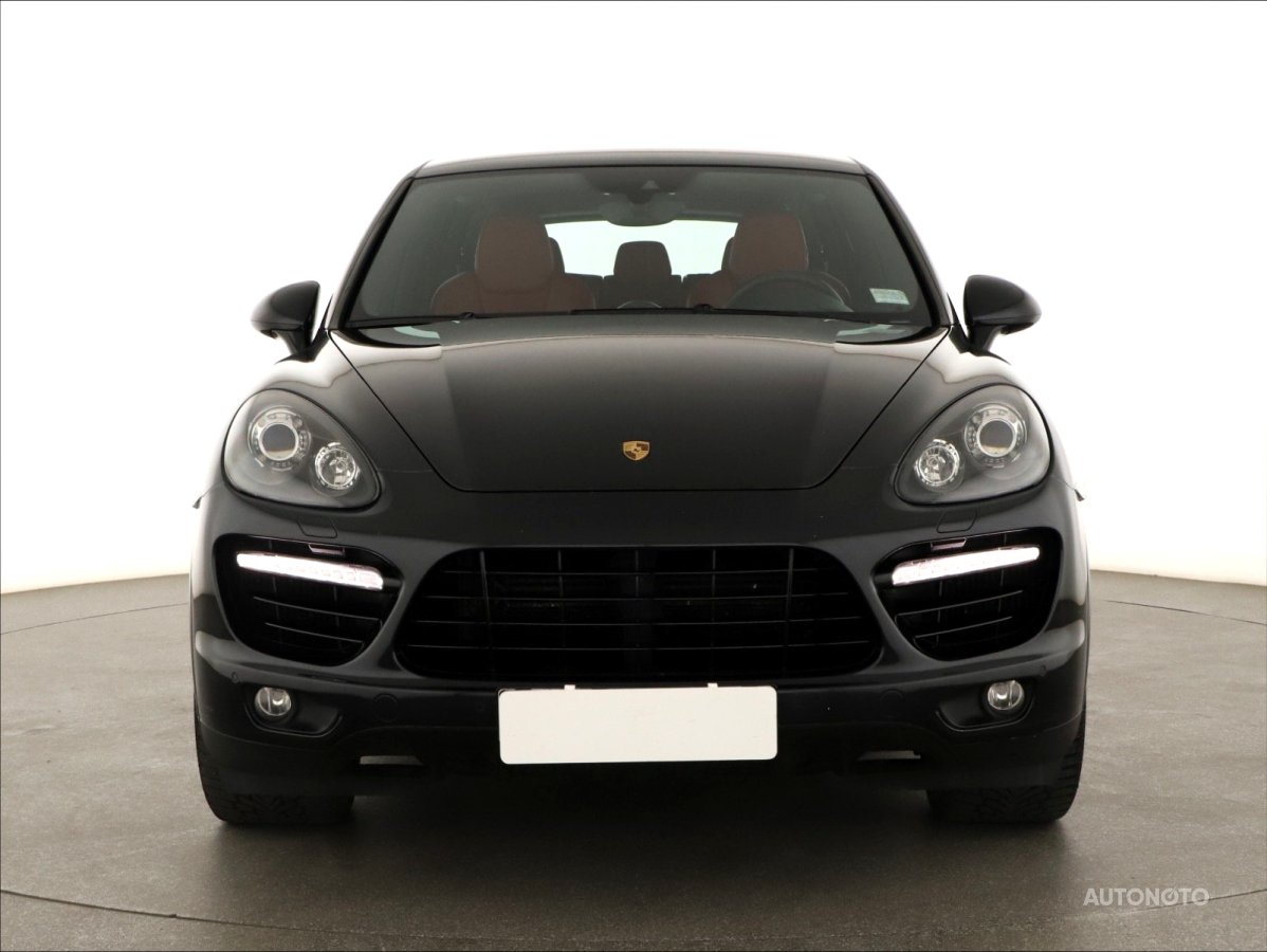 Porsche Cayenne, 2013 - pohled č. 2