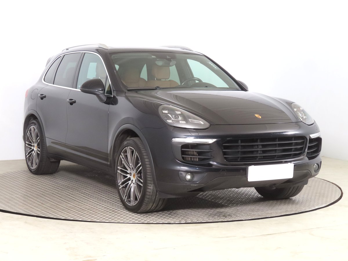 Porsche Cayenne, 2016 - celkový pohled