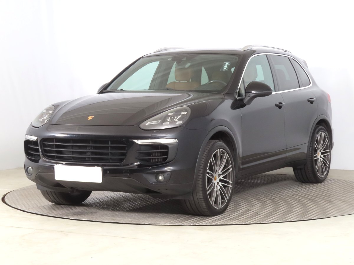 Porsche Cayenne, 2016 - pohled č. 3