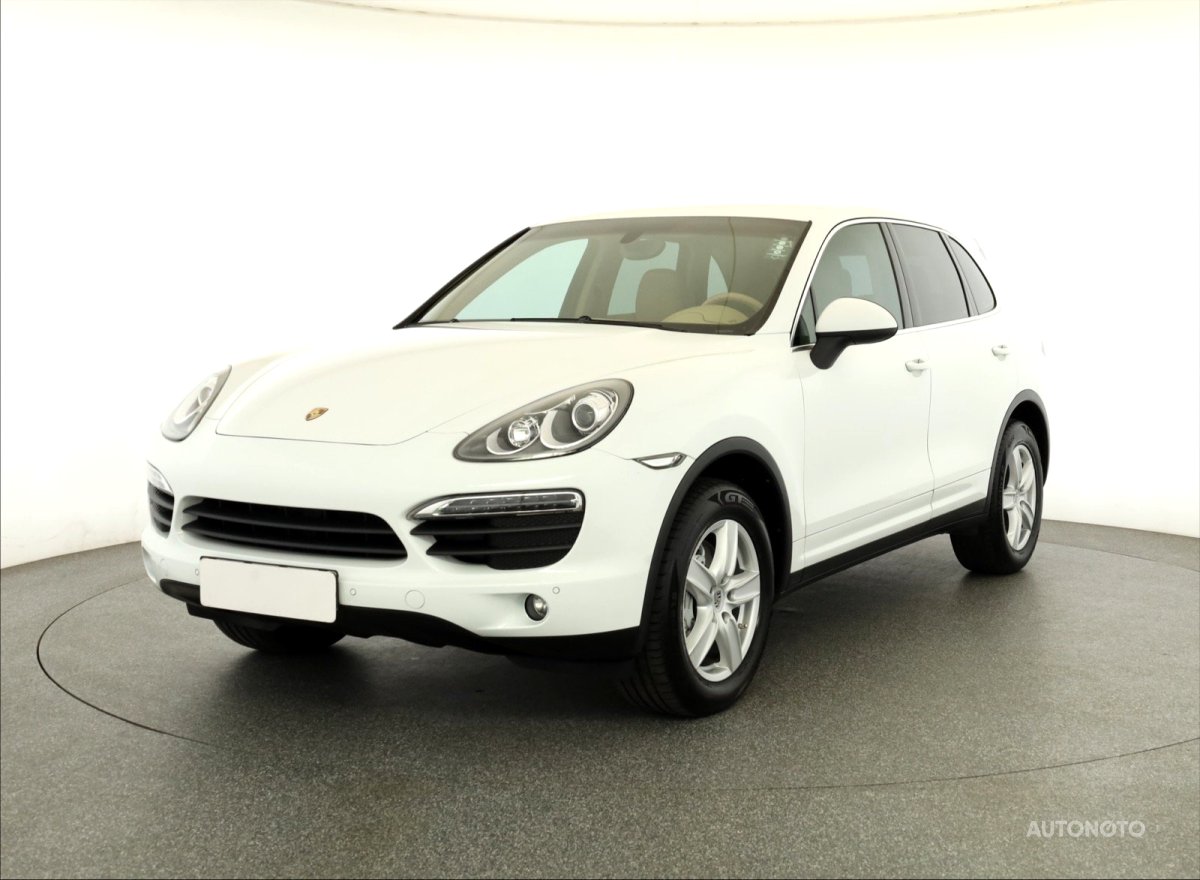 Porsche Cayenne, 2012 - pohled č. 3