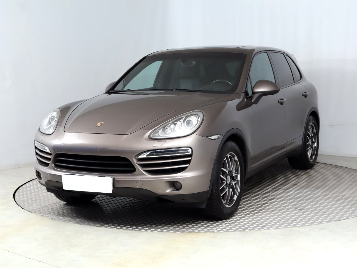 Porsche Cayenne, 2012 - pohled č. 3