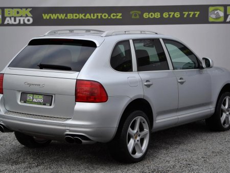 Porsche Cayenne, 2006 - pohled č. 6