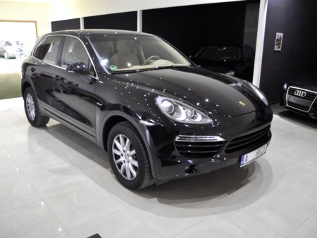 Porsche Cayenne, 2012 - pohled č. 2