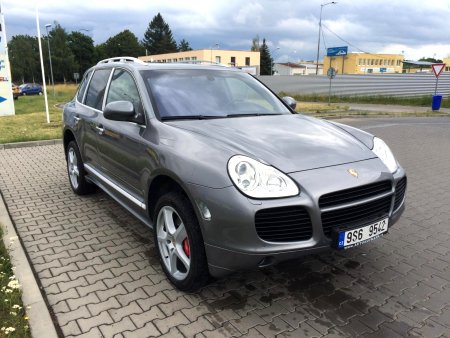 Porsche Cayenne 4.5 V8 Turbo Sport Packet