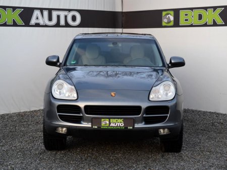 Porsche Cayenne, 2005 - pohled č. 2
