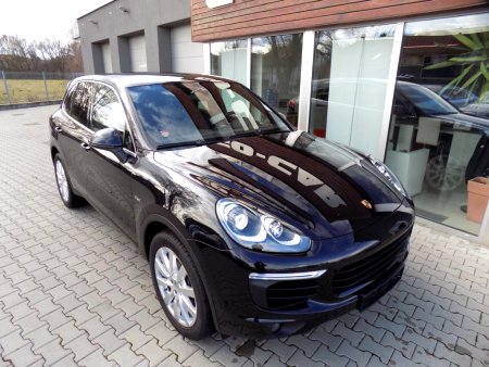 Porsche Cayenne, 2015 - pohled č. 4