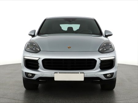 Porsche Cayenne, 2017 - pohled č. 2