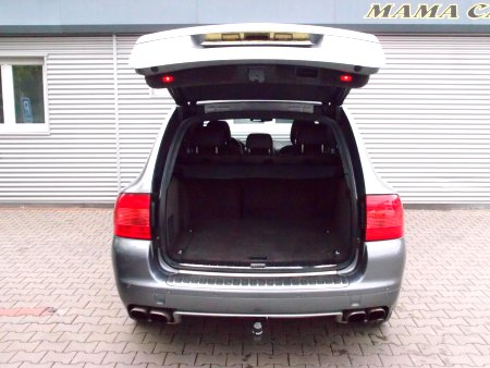 Porsche Cayenne, 2005 - pohled č. 12