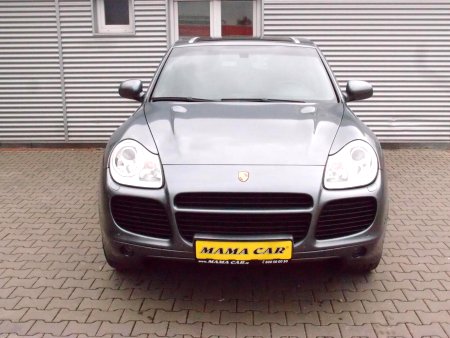Porsche Cayenne, 2005 - pohled č. 2
