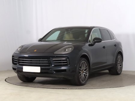 Porsche Cayenne, 2021 - pohled č. 3