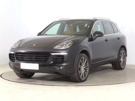 Porsche Cayenne, 2016 - pohled č. 3