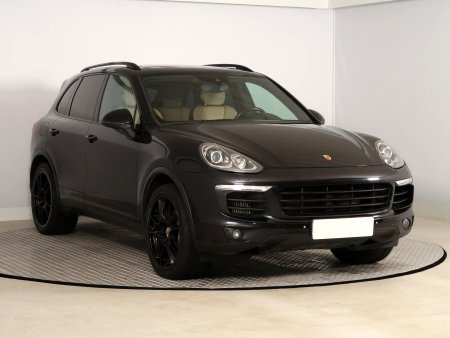 Porsche Cayenne, 2016