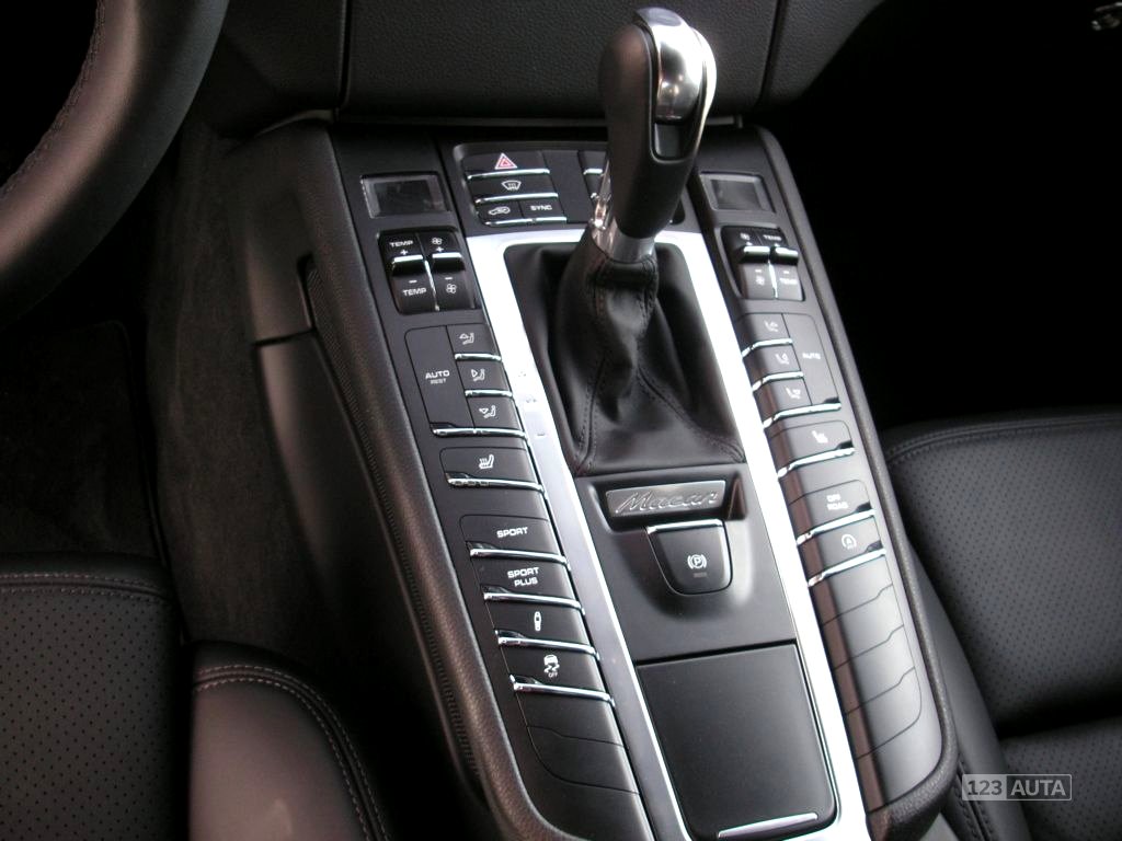 Porsche Macan, 2014 - pohled č. 9