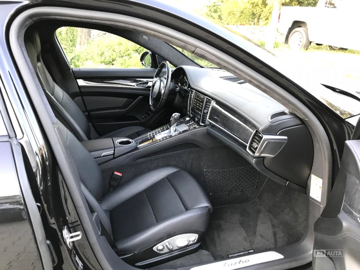 Porsche Panamera, 2012 - pohled č. 9