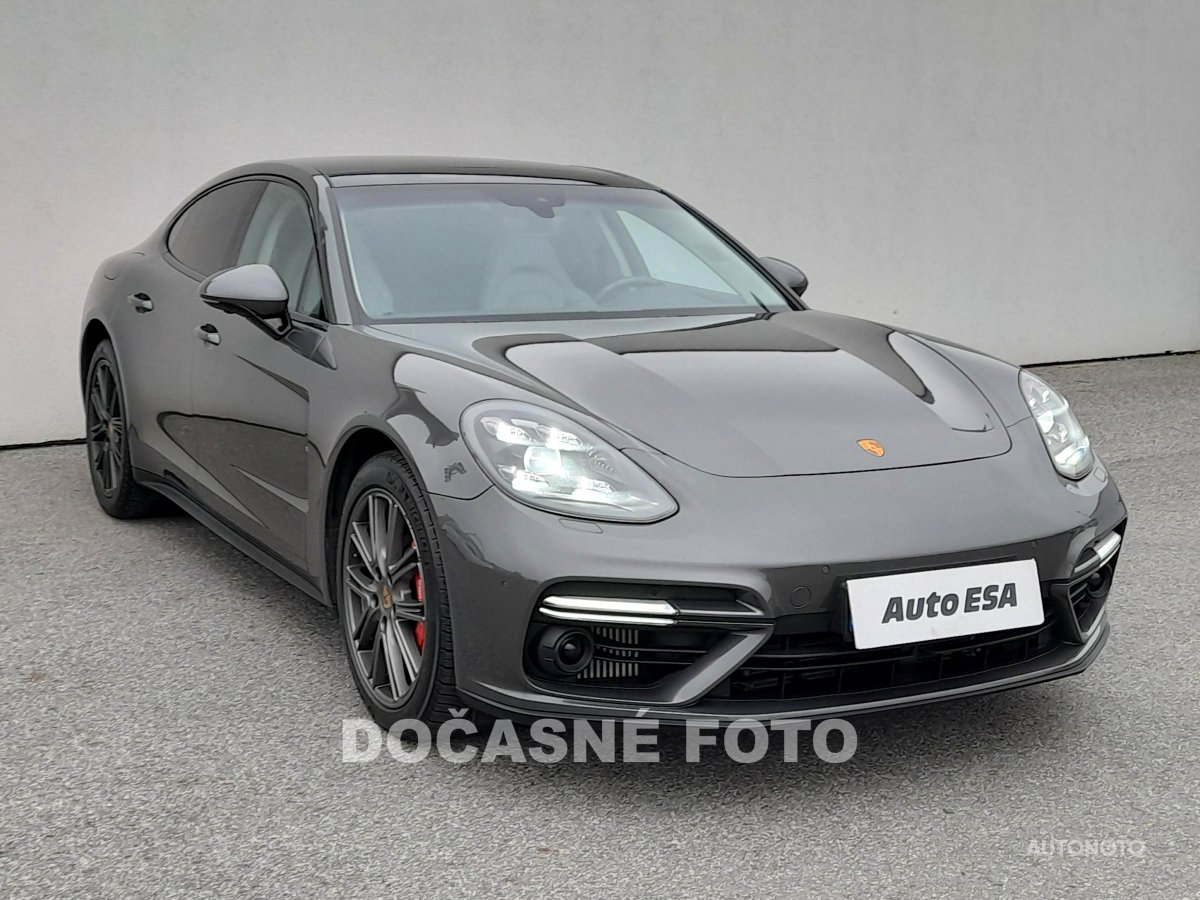 Porsche Panamera, 2017 - celkový pohled