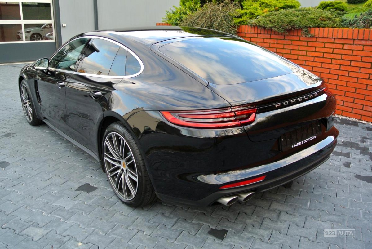 Porsche Panamera, 2017 - pohled č. 4