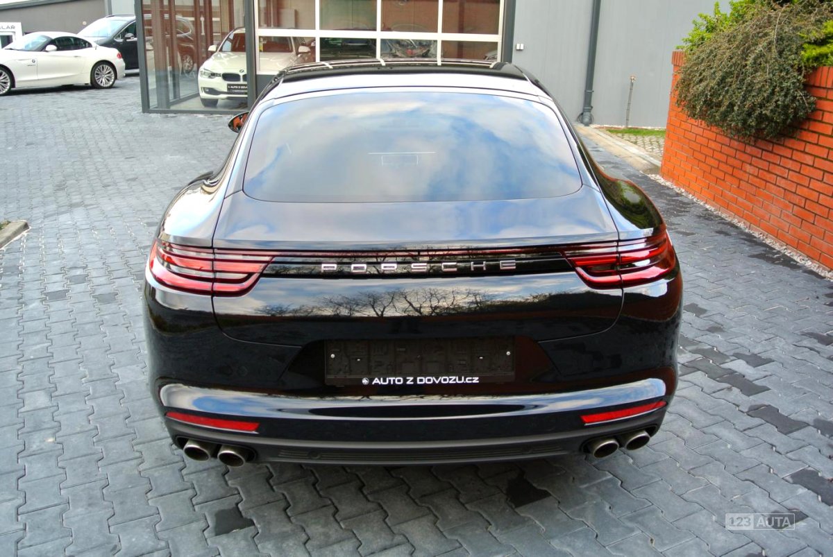 Porsche Panamera, 2017 - pohled č. 5