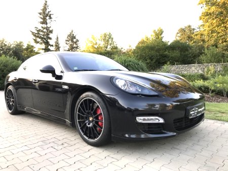 Porsche Panamera, 2012 - pohled č. 3