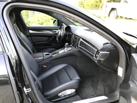 Porsche Panamera, 2012 - pohled č. 9