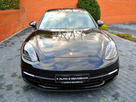 Porsche Panamera, 2017 - pohled č. 2