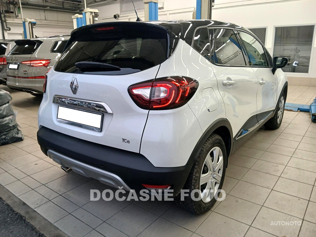 Renault Captur, 2017 - pohled č. 2