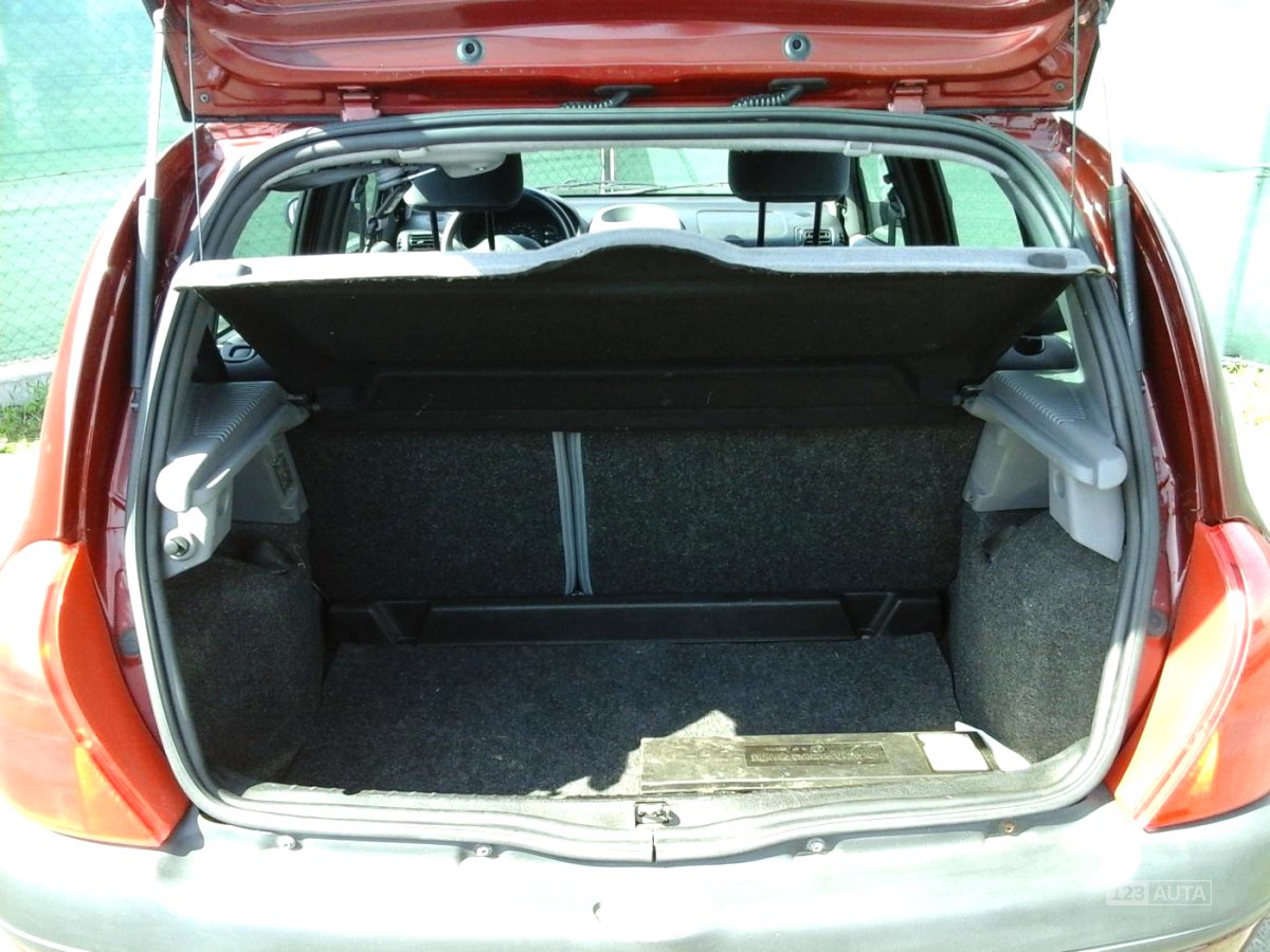 Renault Clio, 1999 - pohled č. 17