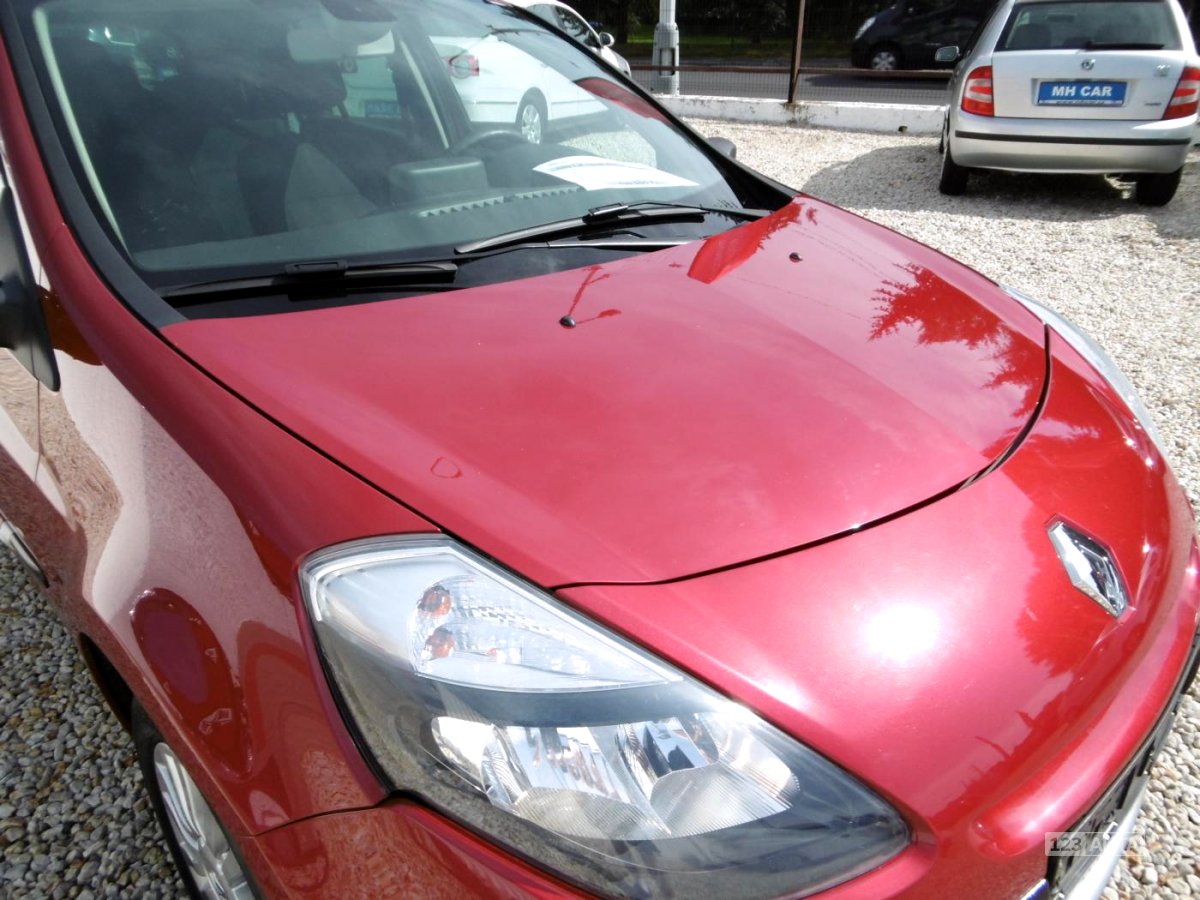 Renault Clio, 2010 - pohled č. 16