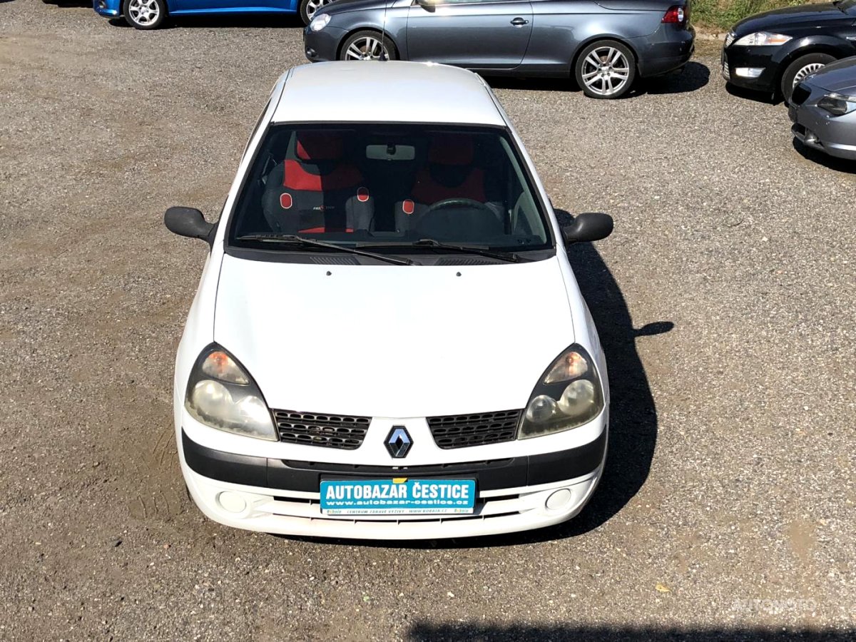 Renault Clio, 2002 - pohled č. 2