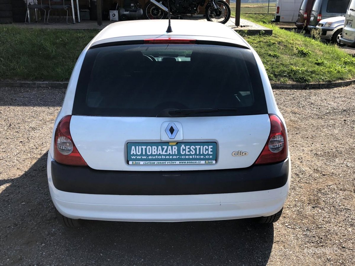 Renault Clio, 2002 - pohled č. 4