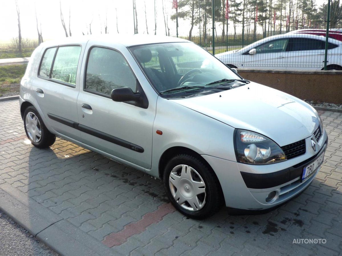 Renault Clio, 2002 - celkový pohled