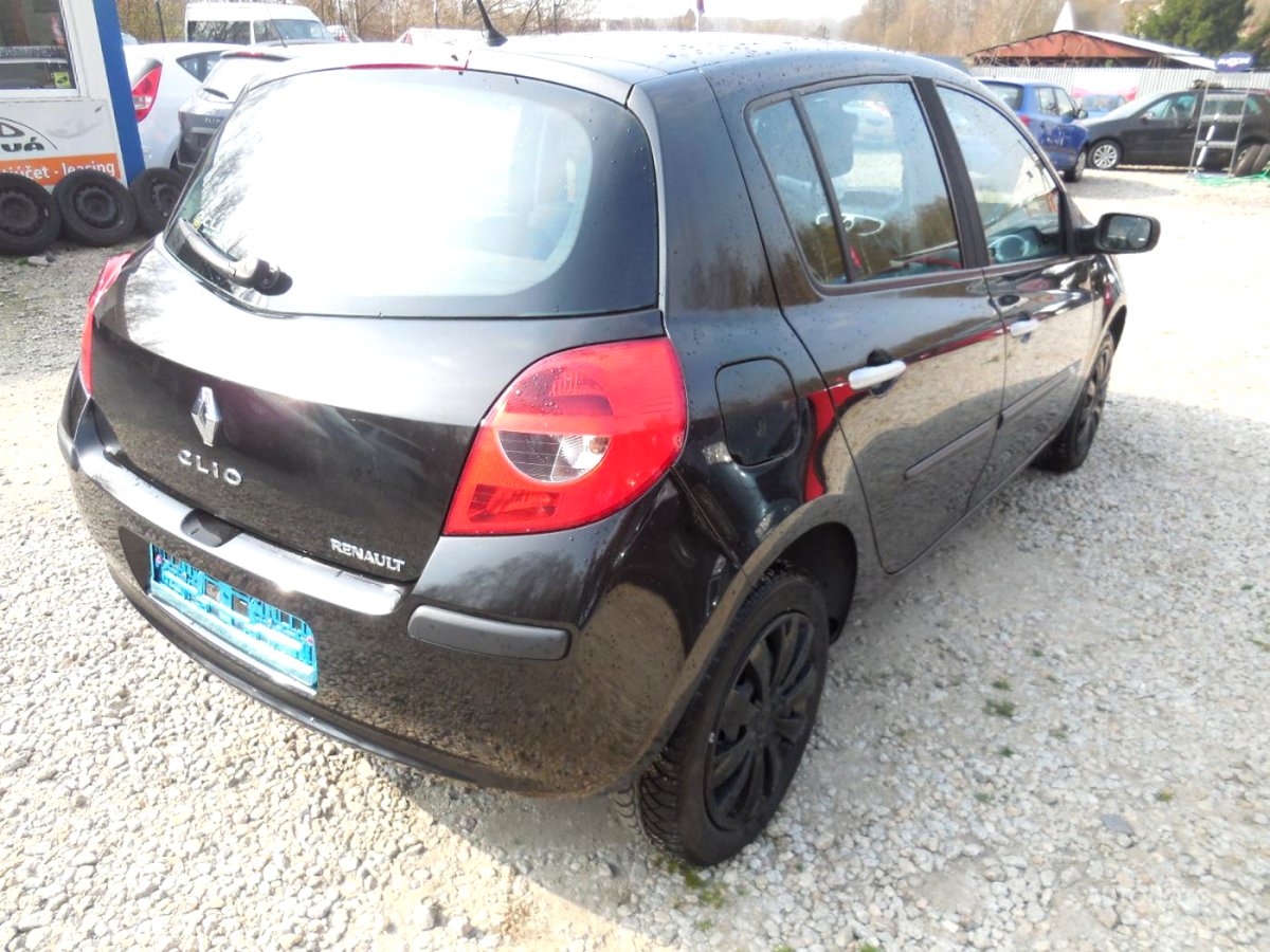 Renault Clio, 2006 - pohled č. 3