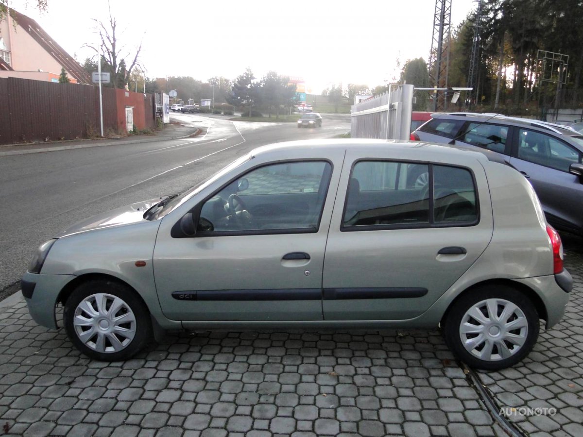 Renault Clio, 2002 - pohled č. 2