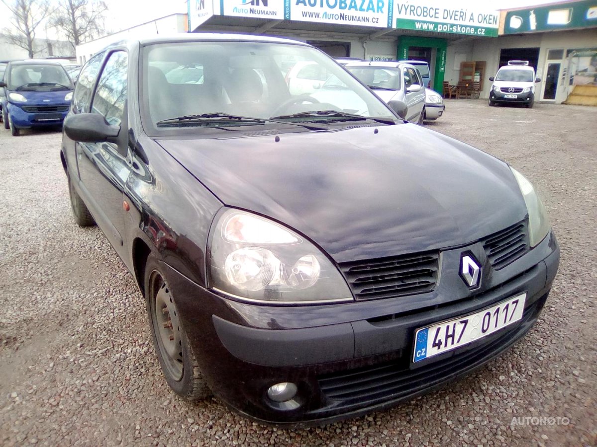 Renault Clio, 2004 - pohled č. 3