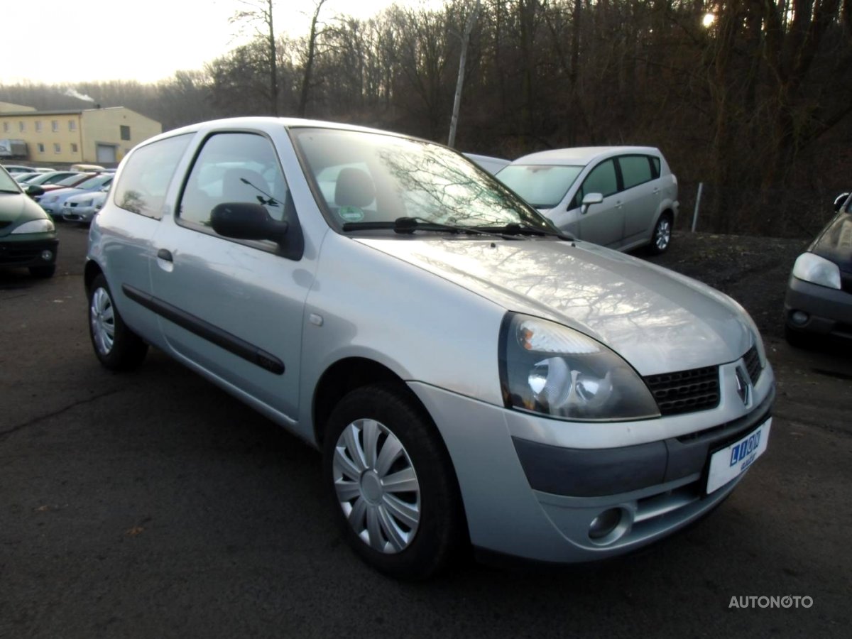 Renault Clio, 2003 - celkový pohled