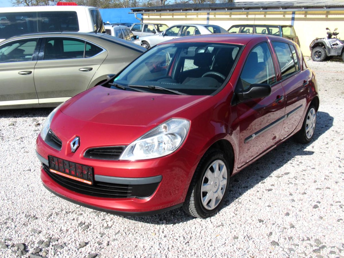 Renault Clio, 2006 - celkový pohled