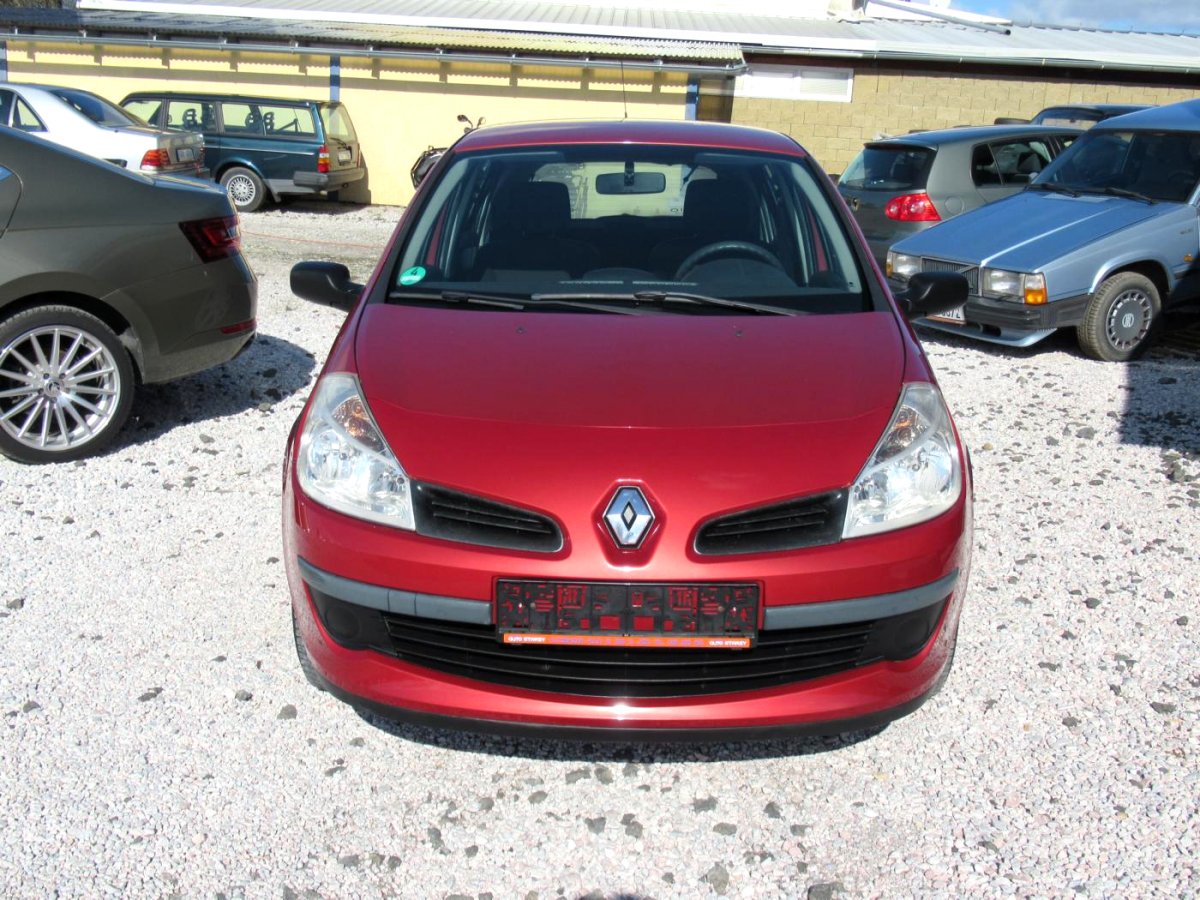 Renault Clio, 2006 - pohled č. 2
