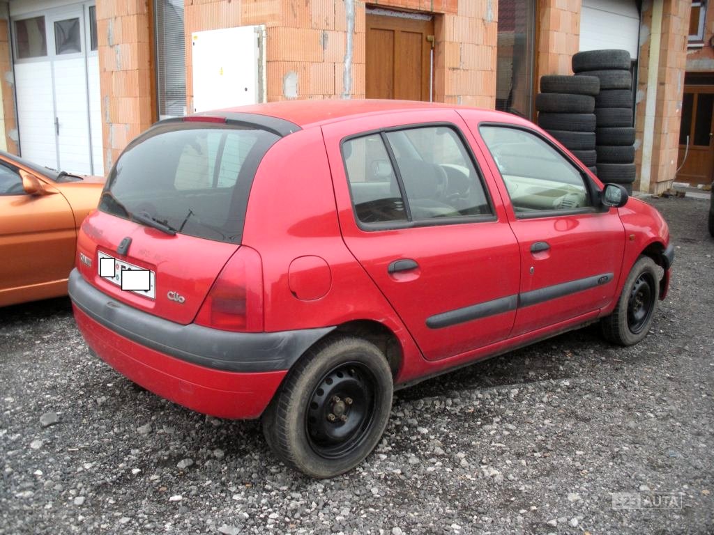 Renault Clio, 2000 - pohled č. 3