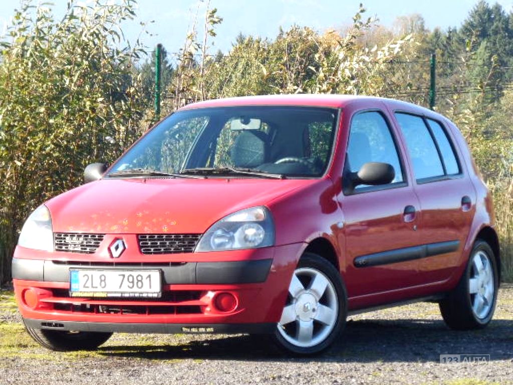 Renault Clio, 2003 - celkový pohled