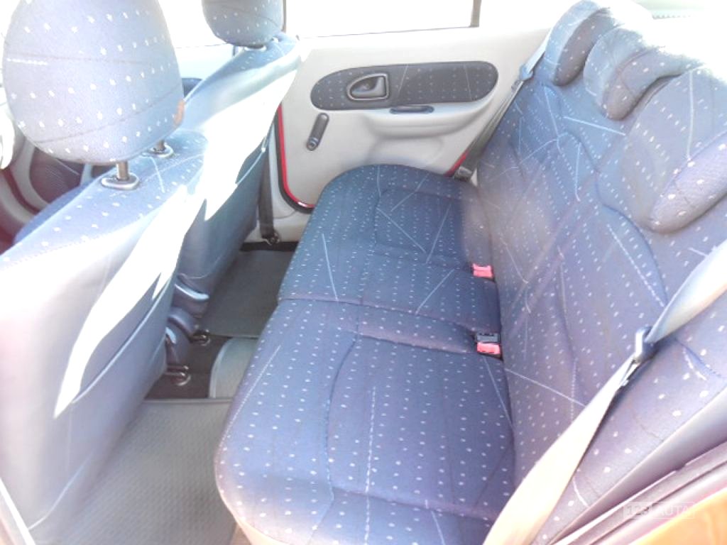 Renault Clio, 2003 - pohled č. 10