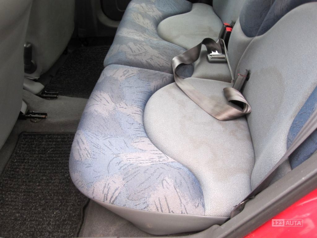 Renault Clio, 1996 - pohled č. 12