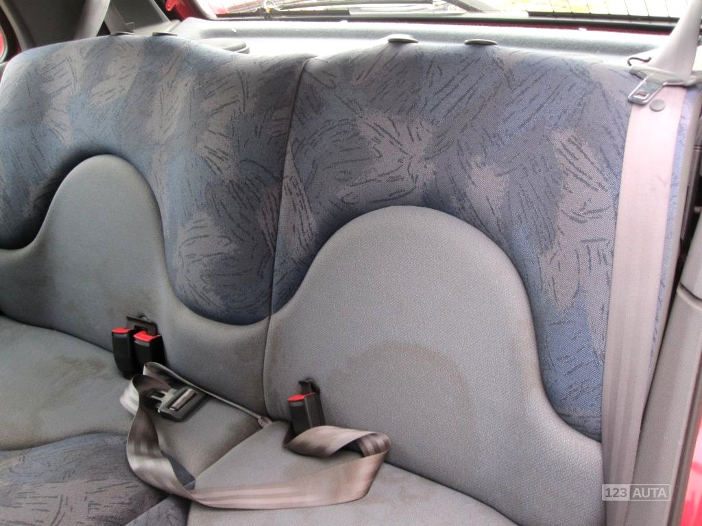 Renault Clio, 1996 - pohled č. 14