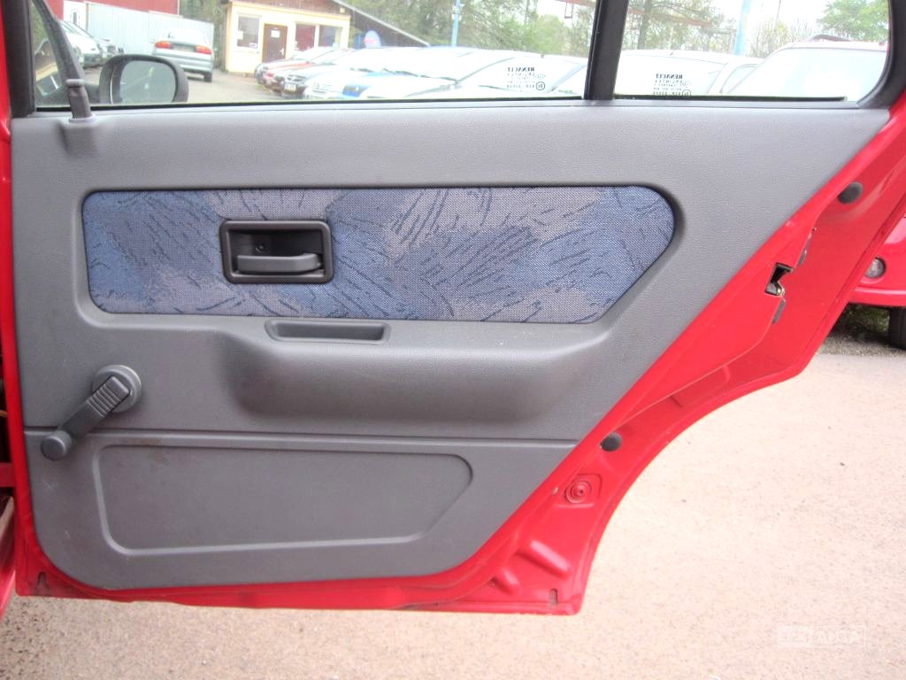 Renault Clio, 1996 - pohled č. 16