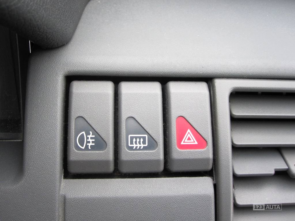 Renault Clio, 1996 - pohled č. 24