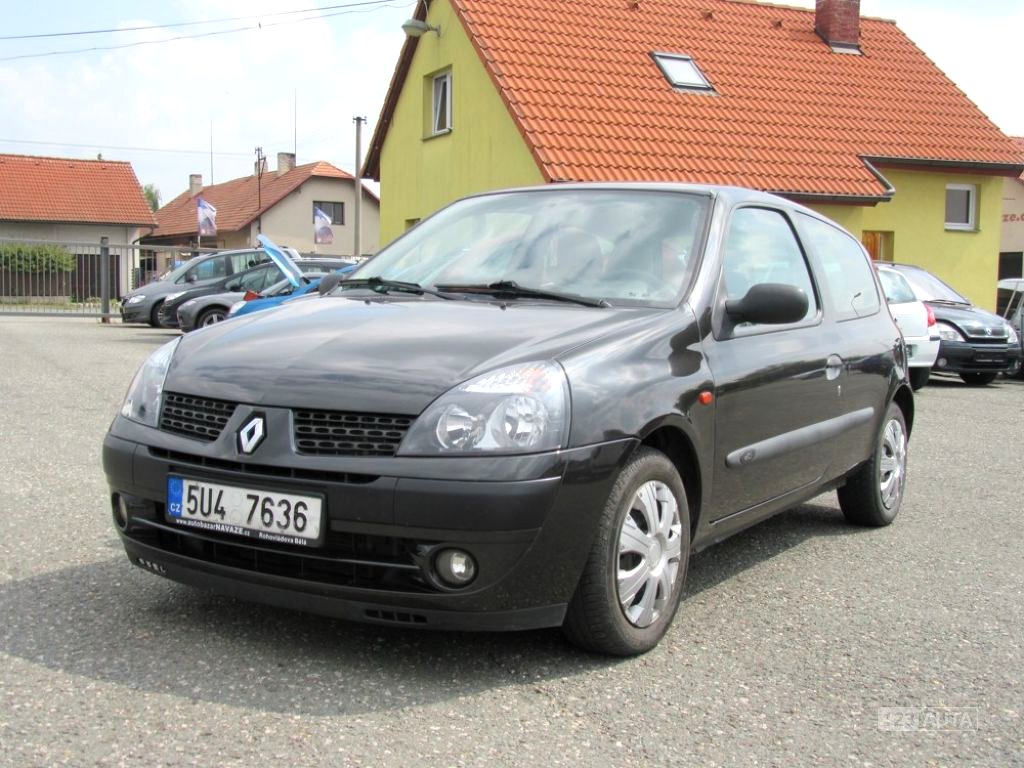 Renault Clio, 2002 - celkový pohled