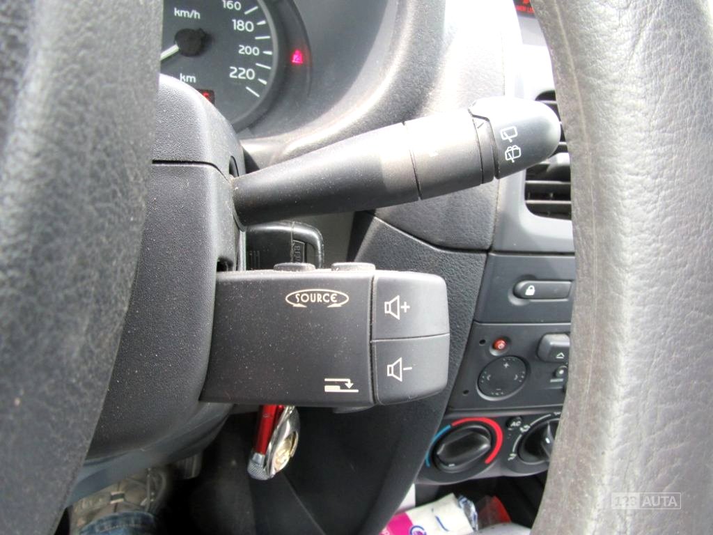 Renault Clio, 2002 - pohled č. 7